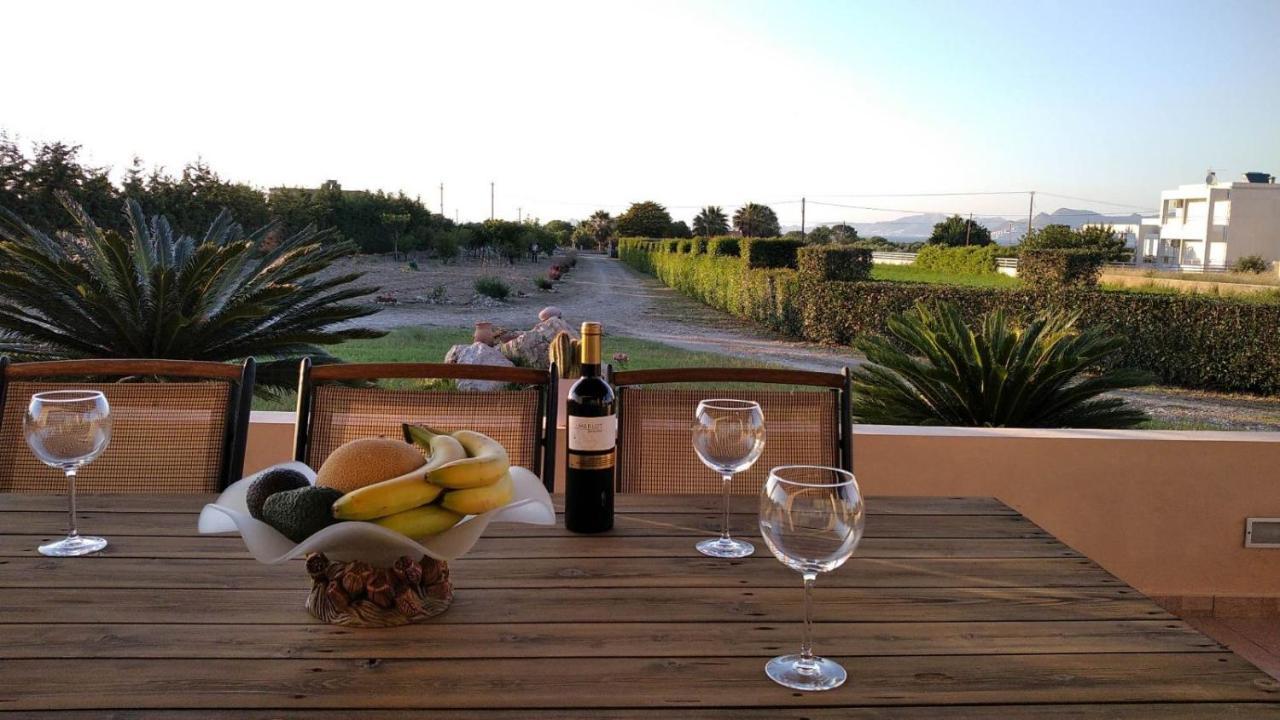Kos Villa - Family Comfort With Large Garden, Jacuzzi 외부 사진
